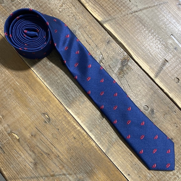 RW & Co Tie - Picture 2 of 3